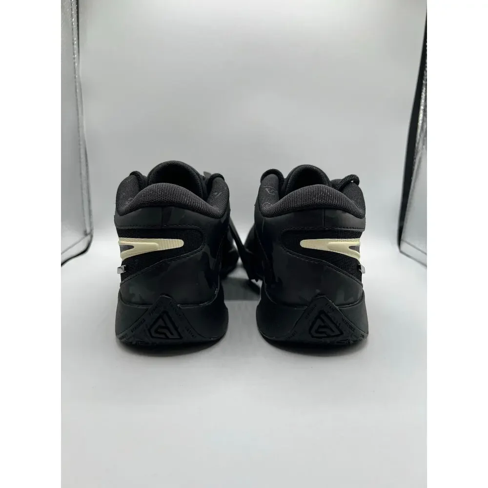 Nike Giannis Freak 6 “Black Label” size 5 men’s/6.5 women’s